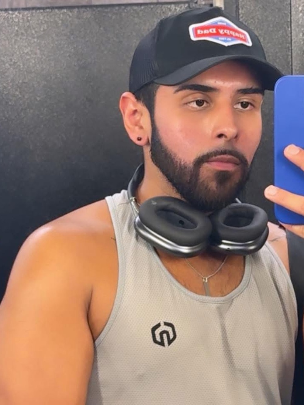 Meet your Posher, Nik